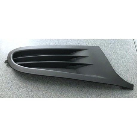 Tampon Izgarası Sag Sıssız Vw Golf6 08-13 5K0853666A9B9