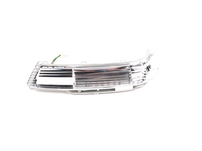 Volkswagen Touareg Sağ Ayna Sinyali 2003-2006 - 7L6949102B