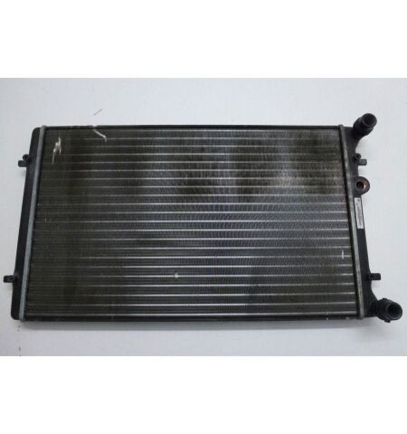 Su Radyatörü Volkswagen Golf 4 - Bora 1.6 652*415Mm