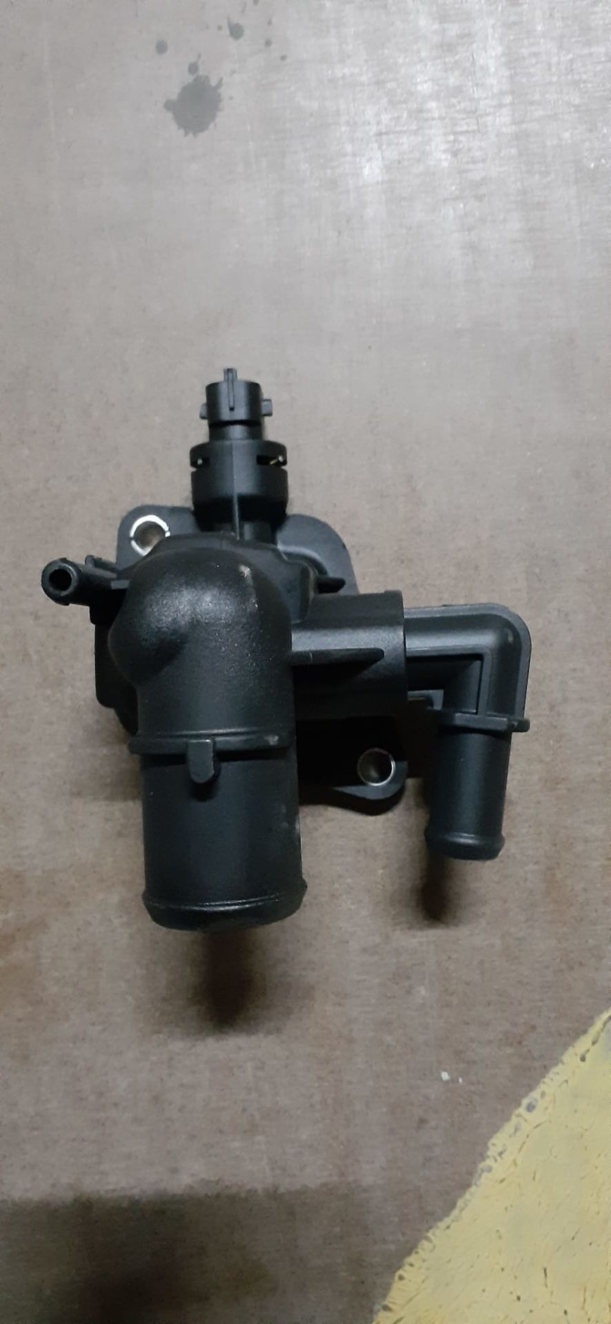 Termostat 88° Plastık Opel Astra J Corsa D Combo D C 1338358