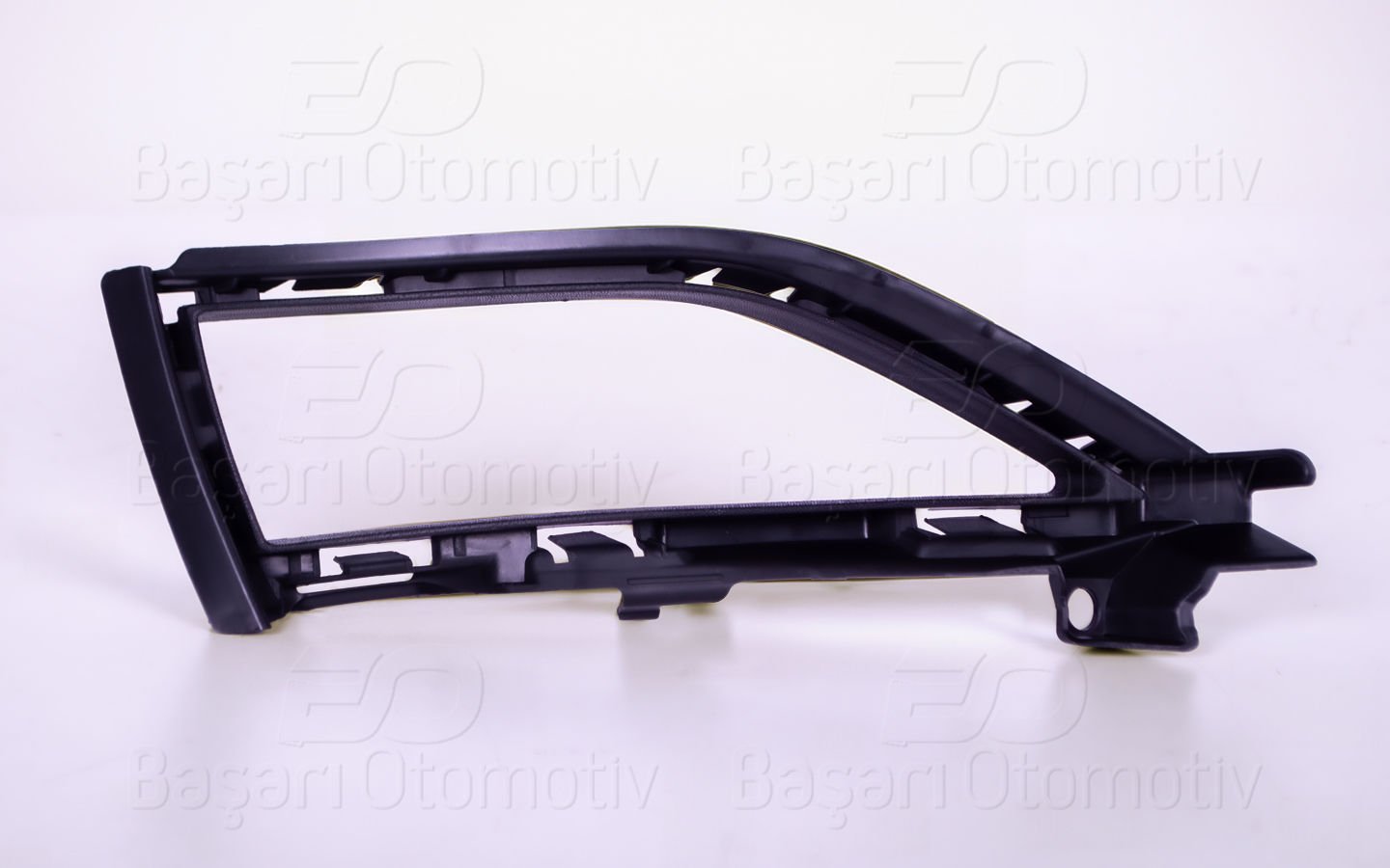 Tampon Izgarası Sag Sıslı Vw Golf7.5 17 > 5G0853212H9B9