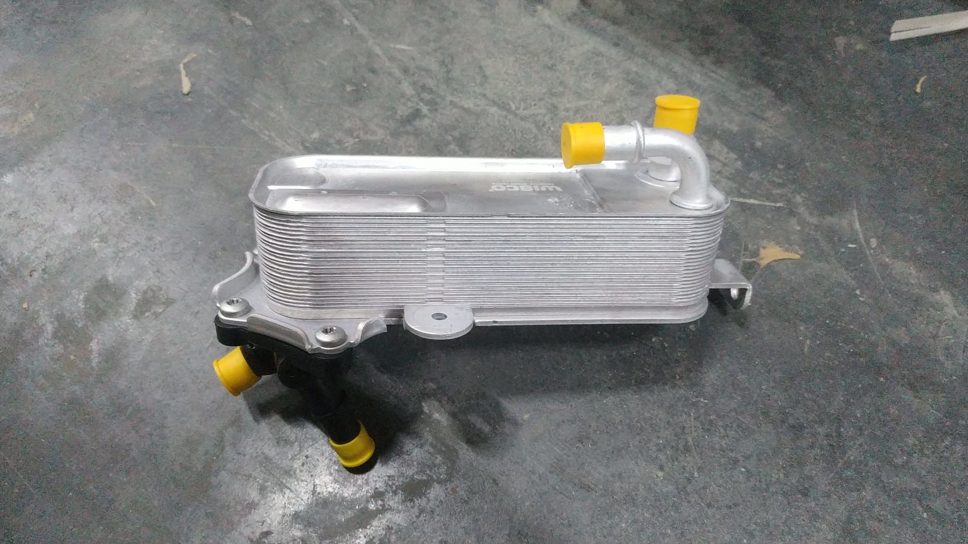 Yag Sogutucusu Tek Bmw 1 3 4 F20 116 I 125 I 11> 17217600553