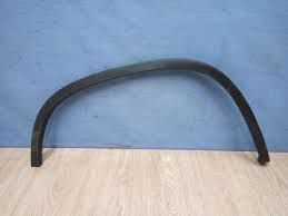 Camurluk Agız Bakalıtı Arka Sag Vw Tıguan 08-1 5N0854820C9B9