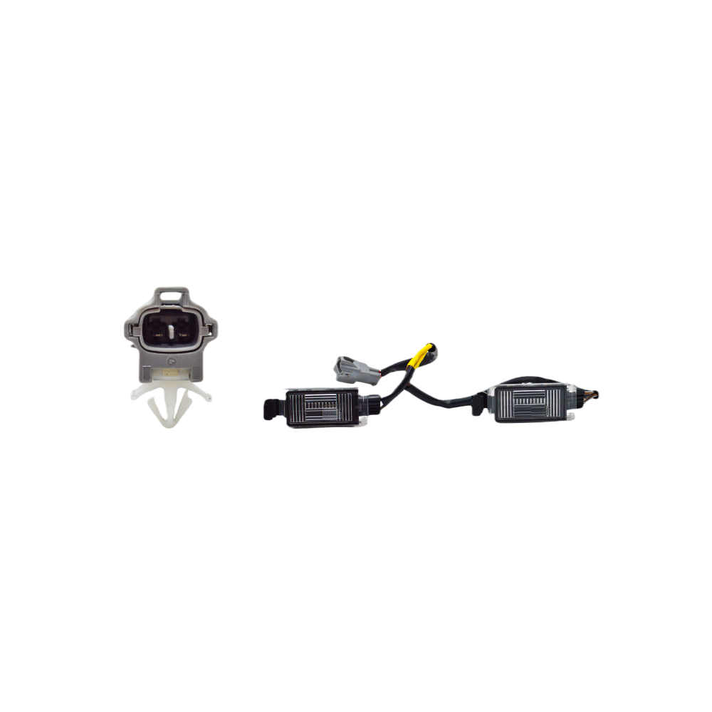 Bagaj Açma Düğmesi ve Plaka Lambası Chevrolet Cruze HB 2009- 13502179