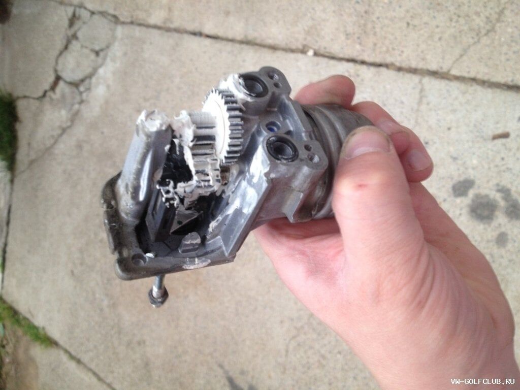 Turbo Vesgeyt (Aküatör) Volkswagen Golf 7 - Seat Leon - Audi A3 1.4 TSI 2013- 04E145725AK
