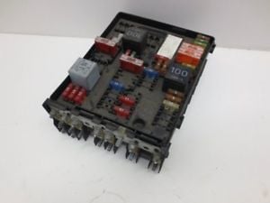 Merkezi Elektrik Kontrol Ünitesi Golf5 Jetta Caddy Passat A3