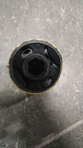 Salıncak Burcu Plastık Icı Bos Vw Polo Fabıa Golf 1K0407183E