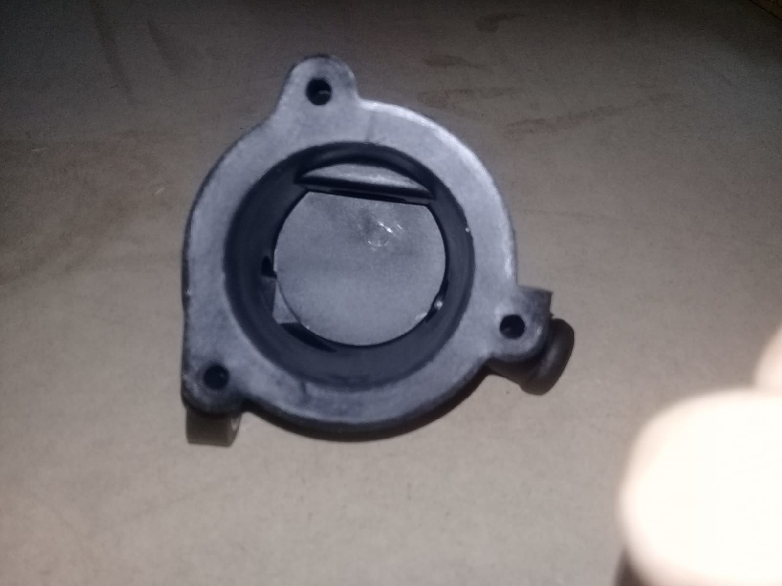 Termostat Alt Yuvası Skoda Fabıa Octavıa 1.4 1.9Sd 047121117