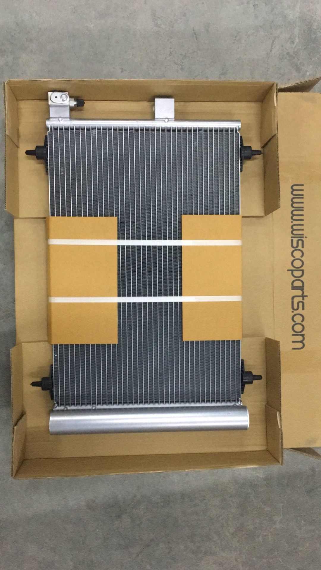 Klıma Radyatoru At 560X361 Mm Cıtroen Xsara 2.0Hdı 0 6453.EC
