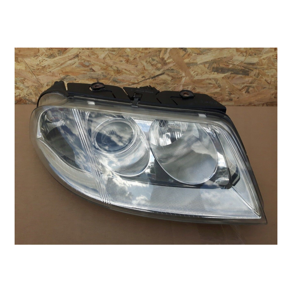 Valeo Far Sağ H7 Volkswagen Passat 2001-2005 - Uygun Fiyat