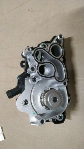 Devirdaim 4 Boru Termostatsız Volkswagen Golf 6 - Golf 7 - Passat 04E121600AL