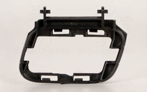 Far Yıkama Kapağı Braketi İç Sağ Audi A4 2012-2014 8K0807788G