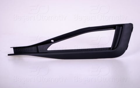 Tampon Izgarası Sag Sıslı Vw Passat B8.5 20> 3G0853666K9B9