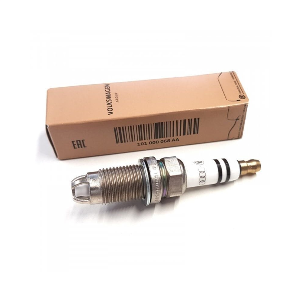 Bosch Buji 101000068AA Golf Jetta Passat A3 Leon 1.6 FSI