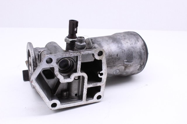 Yağ Filtre Kütüğü Komple T5 Caddy 1.9Tdı Axb Bjb Passat 2.0Tdı Bkp