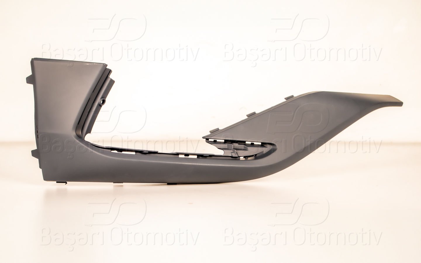 Tampon Kaplaması On Sag Astarlı Vw Tıguan R-Lı 5NA853212EGRU