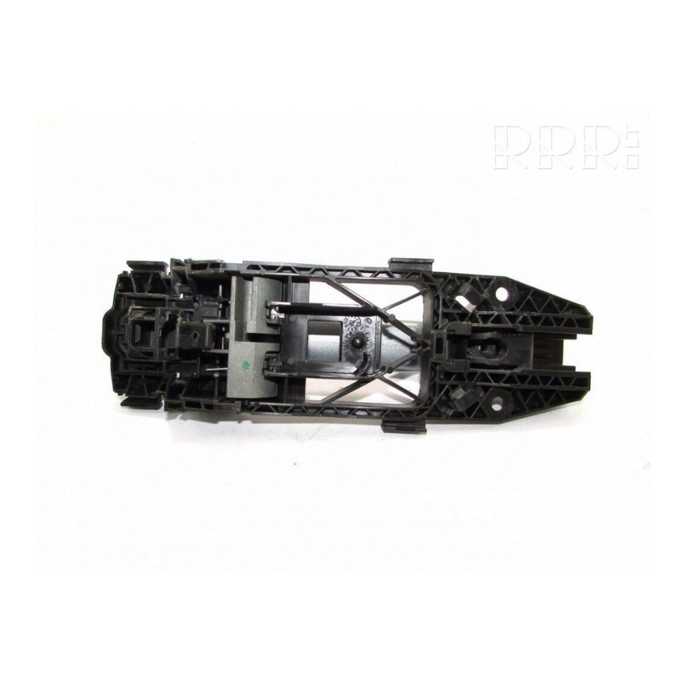 Dış Kapı Kol Braketi Ön Sol VW Octavia - Yeti 2013-2013 5L0837885C
