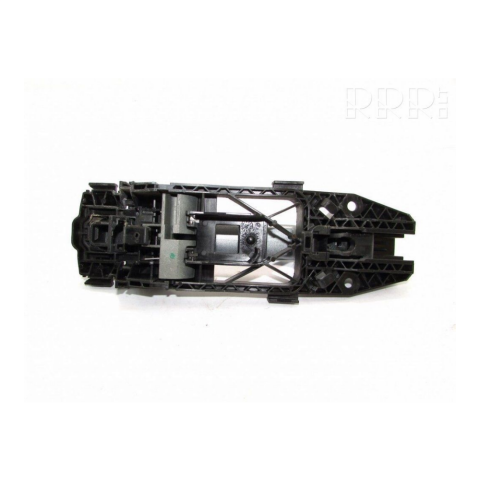 Dış Kapı Kol Braketi Ön Sol VW Octavia - Yeti 2013-2013 5L0837885C