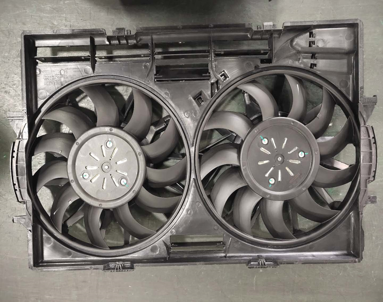 Fan Motoru Davlı (400 Mm+400 Mm-4 Fıs-600W+600W) 4H0121207S1