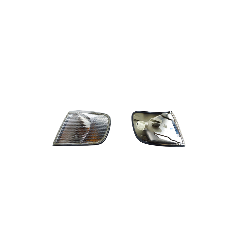 Hella Audi 100 Sol Sinyal Lambası Beyaz 2BA006386071