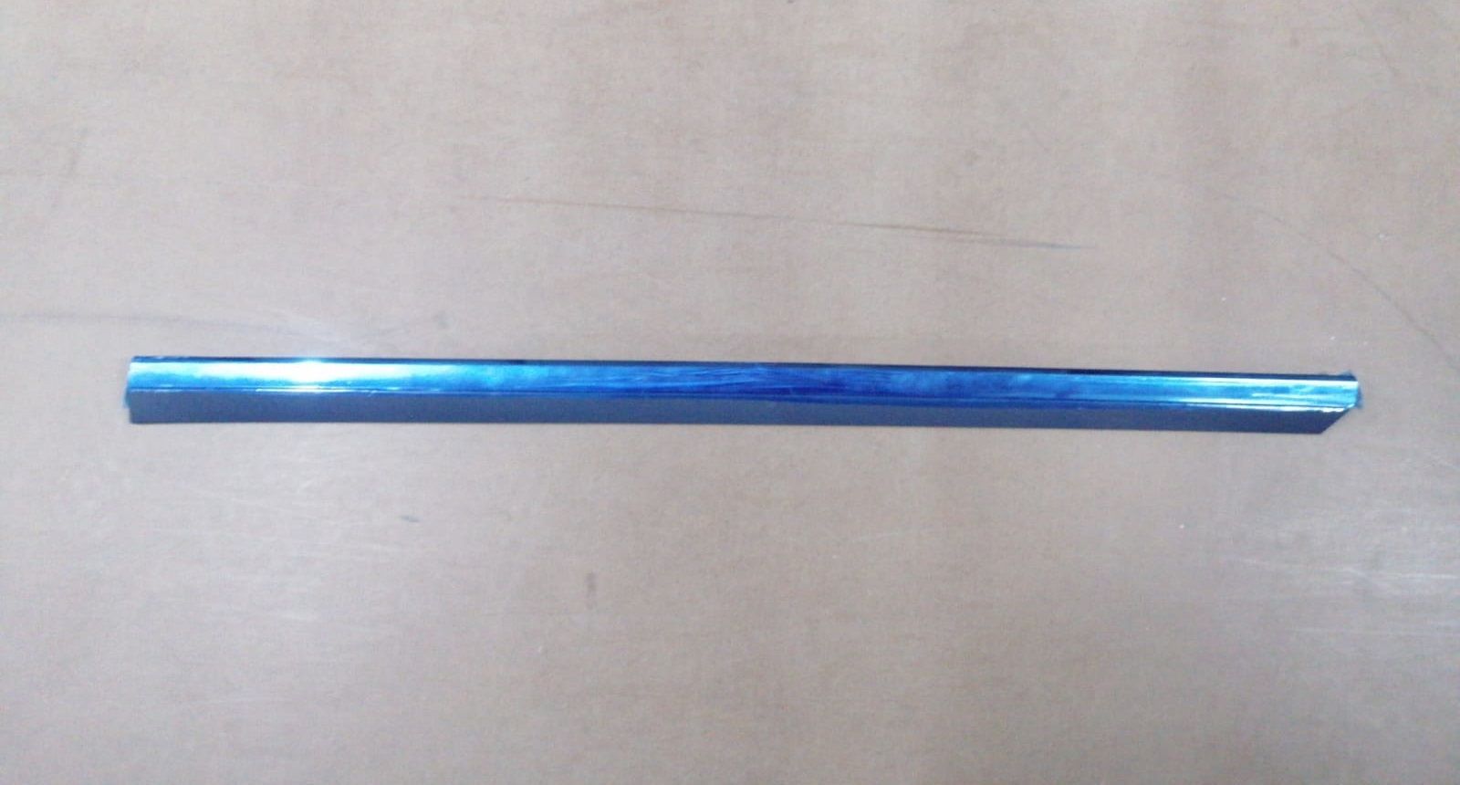 Kapı Cıtası On Sag Nıkelajlı Vw Passat B8 14-18 3G0854940A