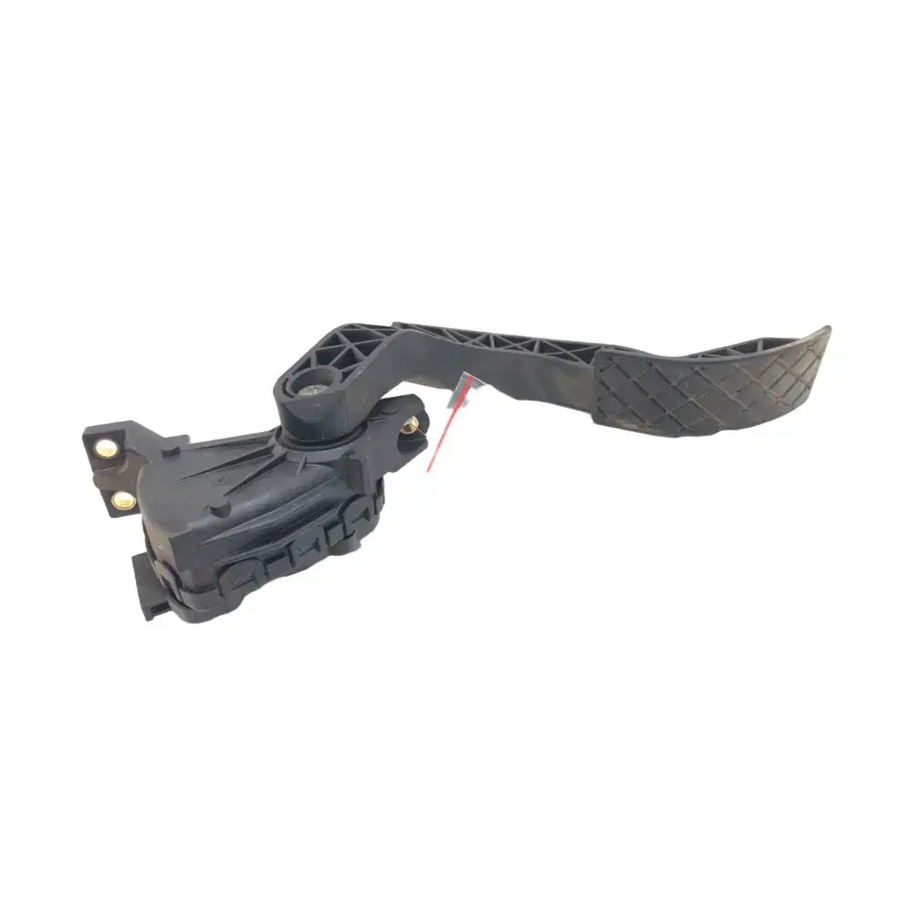 Gaz Pedalı VW Passat B5 - Skoda Superb 1 - Audi A6 C5 1.8 1996-2008 8D1721523A