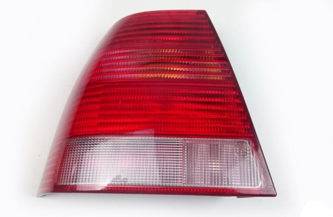 Volkswagen Bora Sol Stop Lambası 1998-2005 - 1J5945095