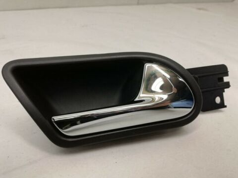 Orijinal Kapı Kolu Sağ Ön İçten Açma Volkswagen Jetta - Golf 5 2005-2009