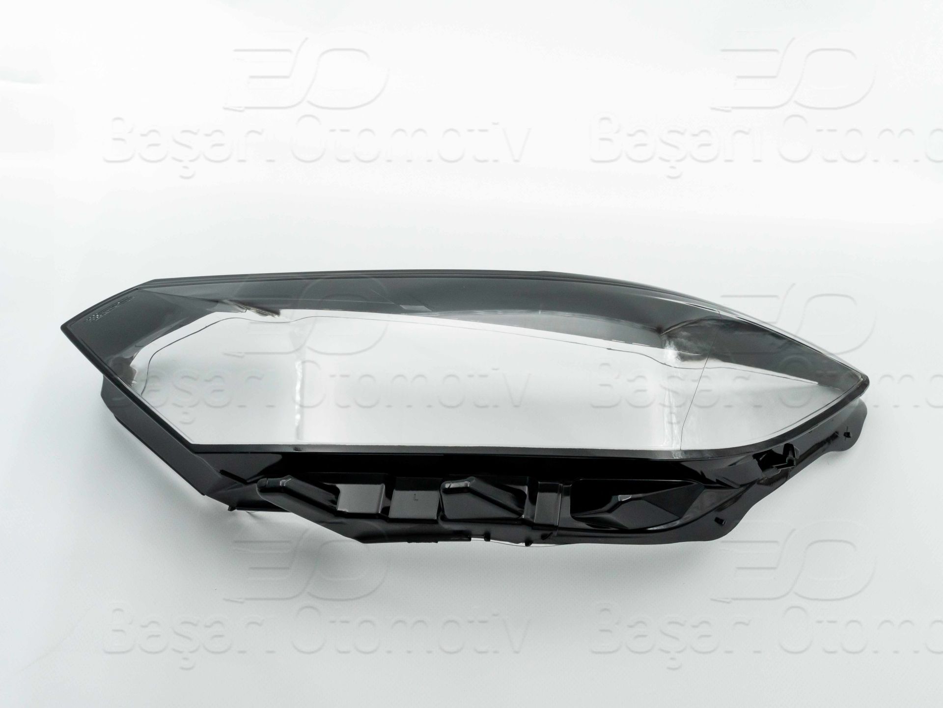 Far Camı Sol Halojen Vw Passat B8 14> 3G1941005BCAM