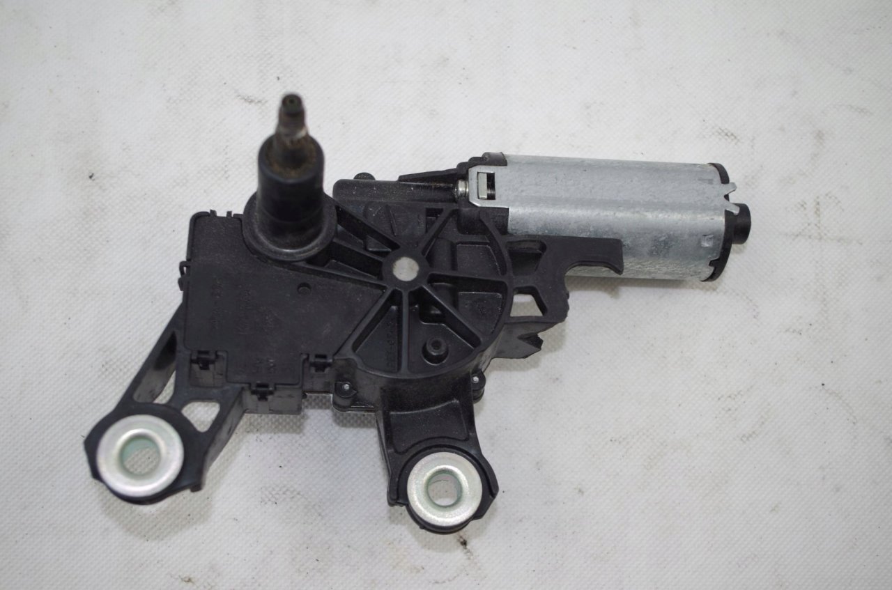Silecek Motoru Arka - T5 03-09 T6 10-15 T7 16-