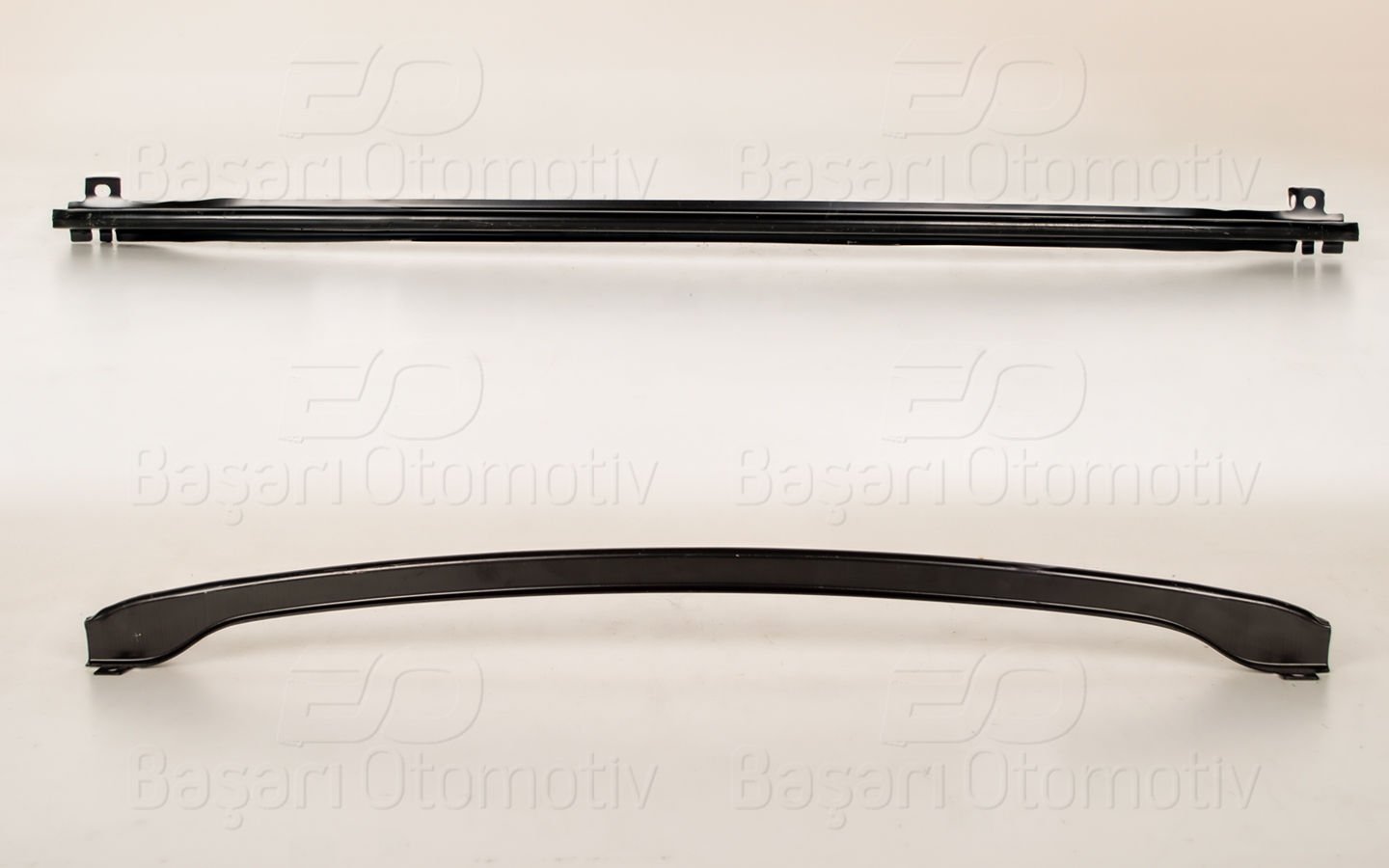 Tampon Traversı On (Taıwan) Vw Jetta 10 > 5C6807651