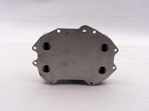 Yag Sogutucusu Vw Touareg (Cr7, Rc8) 3.0 Tsı 18>  06M117015M