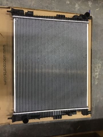 Su Radyatoru Brazıng Mt 635X526x26 Grand Cherokee 55038002AH