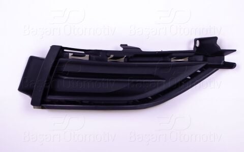 Tampon Izgarası Sol Sissiz VW Golf 7.5 2017-2020 5G0853211G9B9