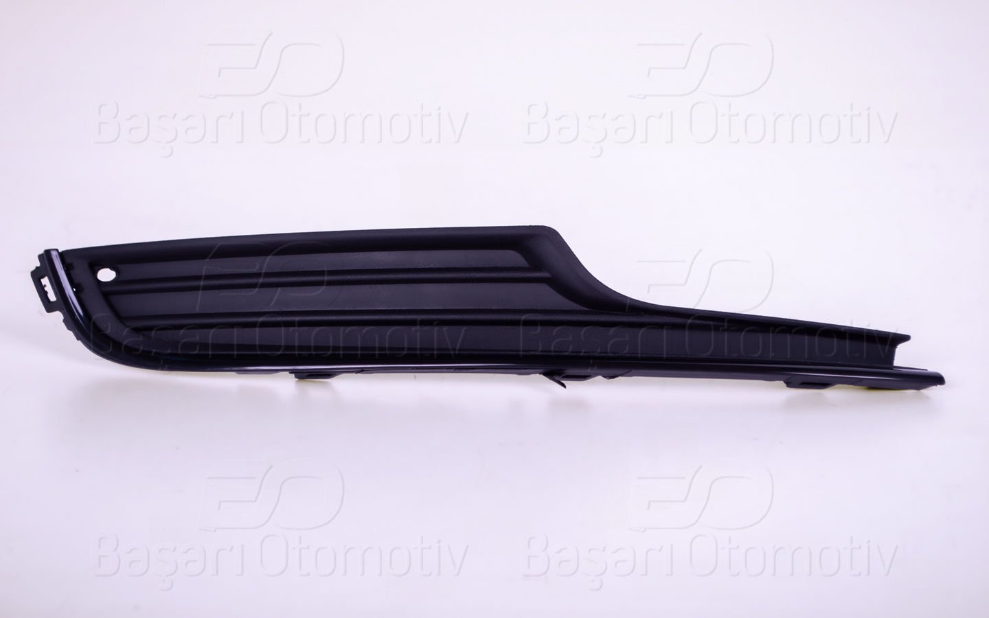 Tampon Izgarası Nıkelajsız On Alt Sag Vw Golf7  5G08536669B9