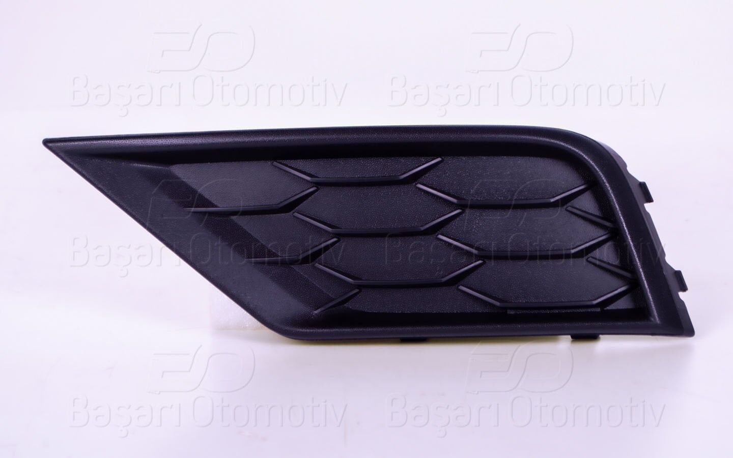 Tampon Izgarası Sol Sissiz Sensörsüz VW Tiguan 2016-2020 5NA8536659B9