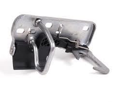 Kaput Kılıdı Ust Vw Golf5 Jetta Tıguan 05 > 1K0823480