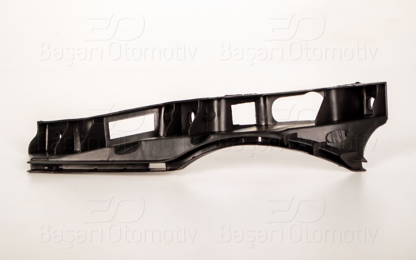 Far Alt Braketı Sag Vw Passat B6 06-11 3C0807890A