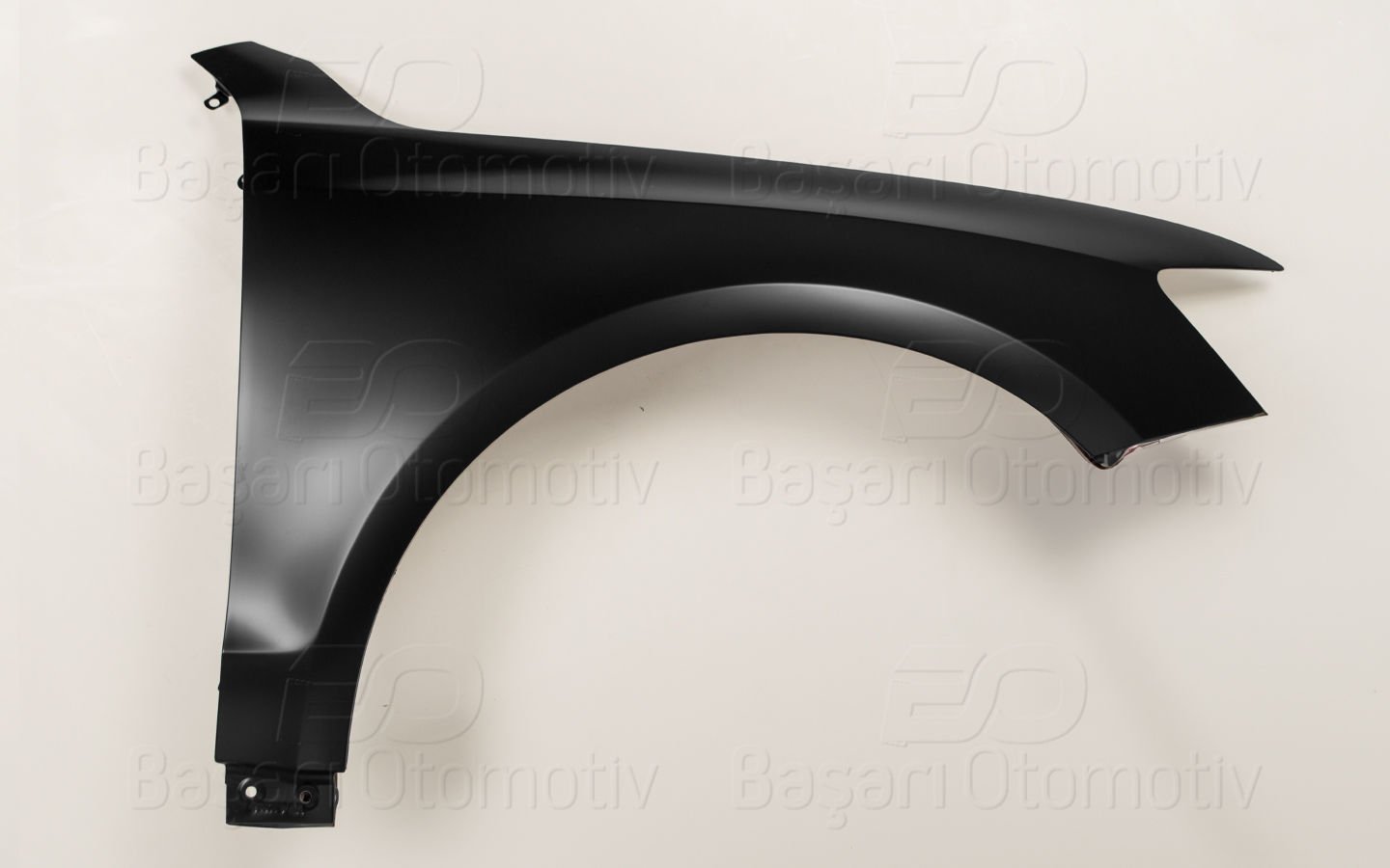Camurluk On Sag (Taıwan) Audı Q5 09-17 8R0821106