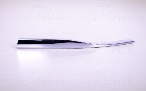 Tampon Izgara Cıtası Sag Nıkelajlı Vw Golf8 20 5H0853712A2ZZ
