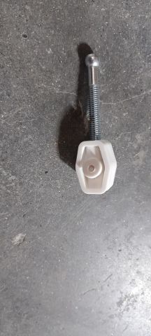 Far Ayar Cıvatası Kare Vw T4 91 > 701941141B