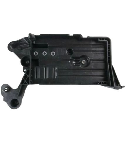 Akü Konsolu Vw Golf 7 Seat Leon Audi A3 2013 Ve Sonrası - 5Q0915331K