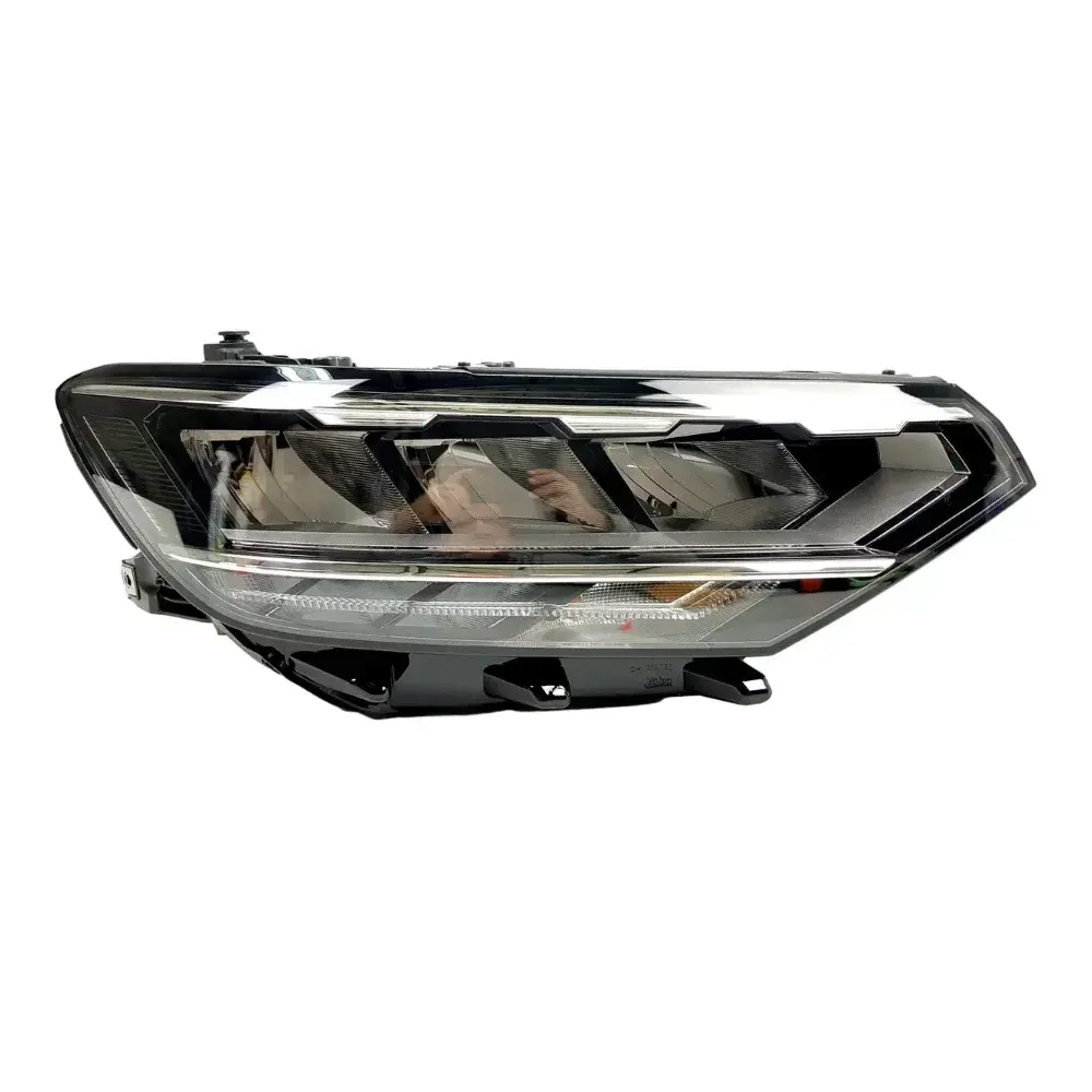 Far Sağ VW Passat B8.5 Business+Impression 2020- 3G1941036P