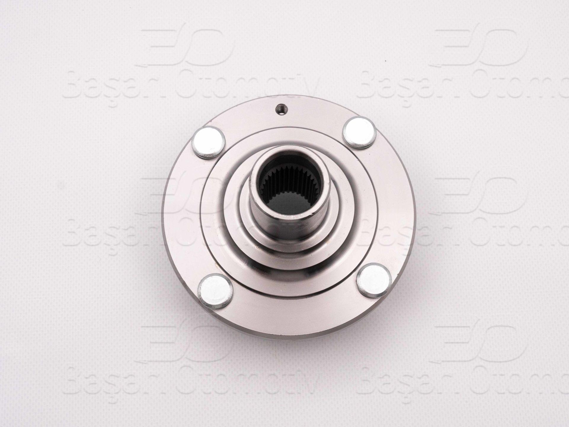 Porya On Sol-Sag Rulmanlı 4X114,3 135X33dıs Abssız  96549779