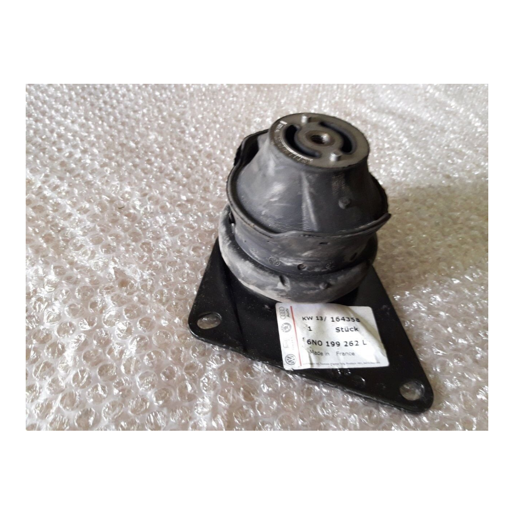 SWB Sağ Motor Takozu Volkswagen Polo 1994-1999 6N0199262L