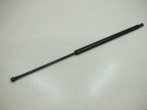 Bagaj Amortısoru 620N Opel Kadett E Estate 132706