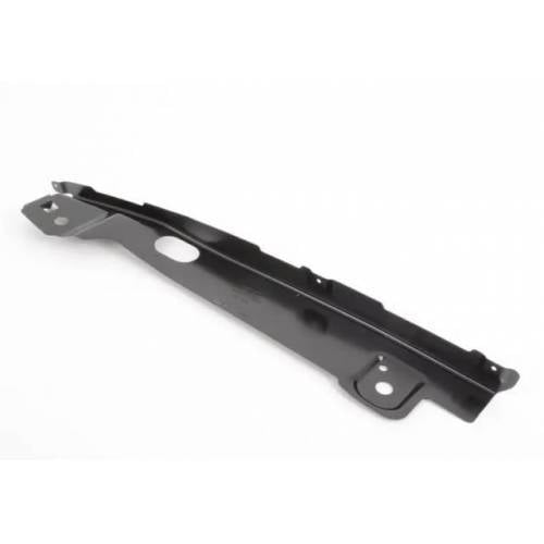 Çamurluk Braketı Sag A3 13- Ioe-Vw 8V5821468B