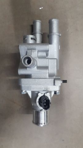Termostat + Govdesı Opel Insıgnıa A 1.6 09 Astra J  1338402M