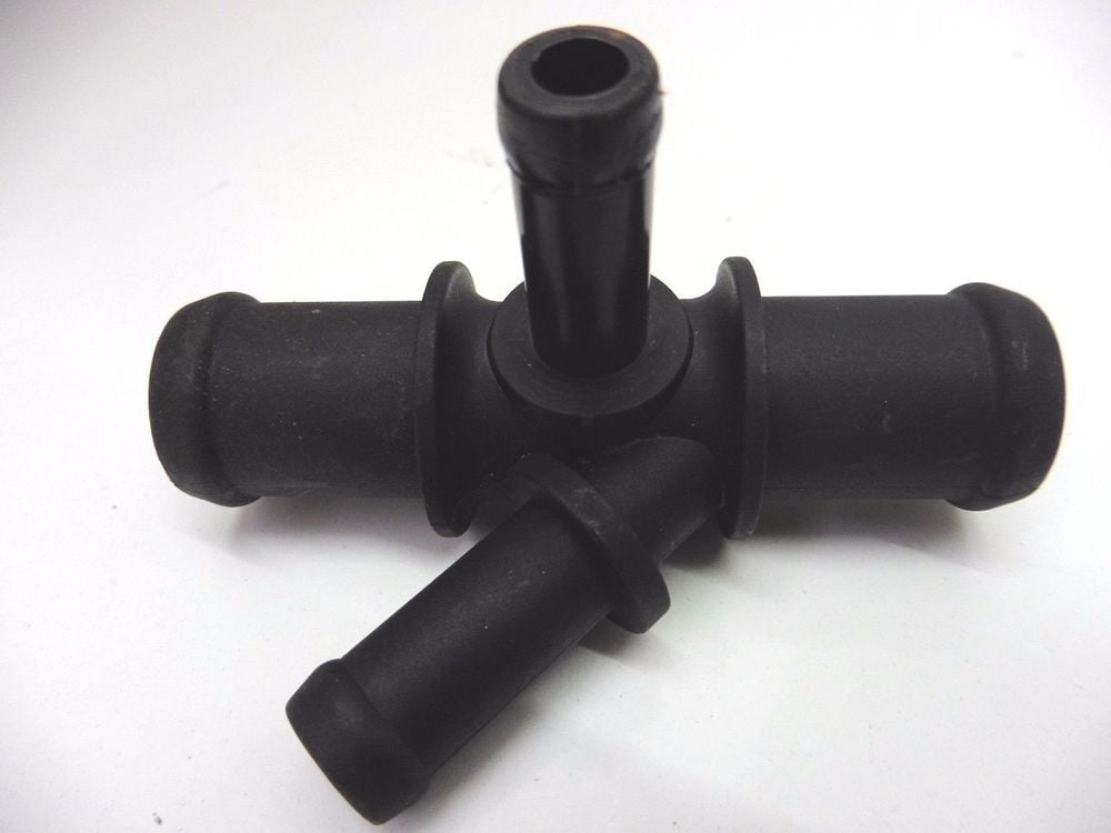 Su Flansı Golf5 Golf6 Passat Polo A3 04-13 Ioe-Vw 1K0121087P