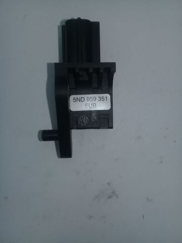 Aırbag Darbe Sensoru Vw Passat B6 05-10 5N0959351